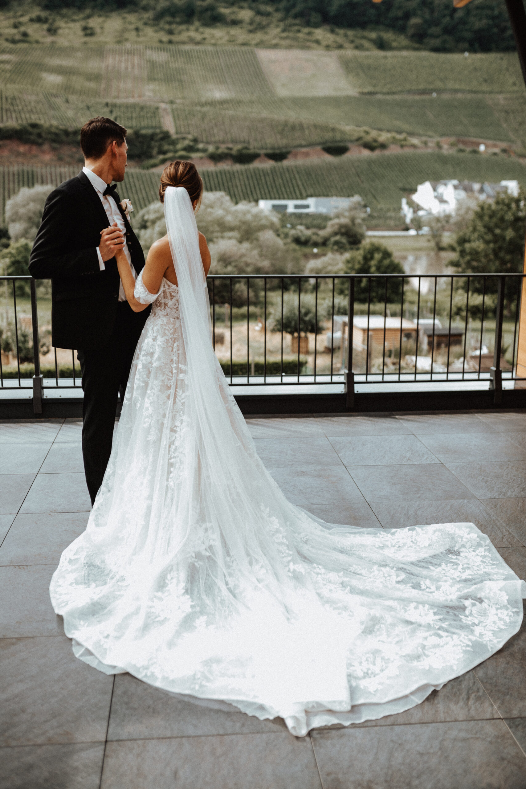 Hochzeit Weingut Rheinland-Pfalz l Tina Niederprüm Photography 