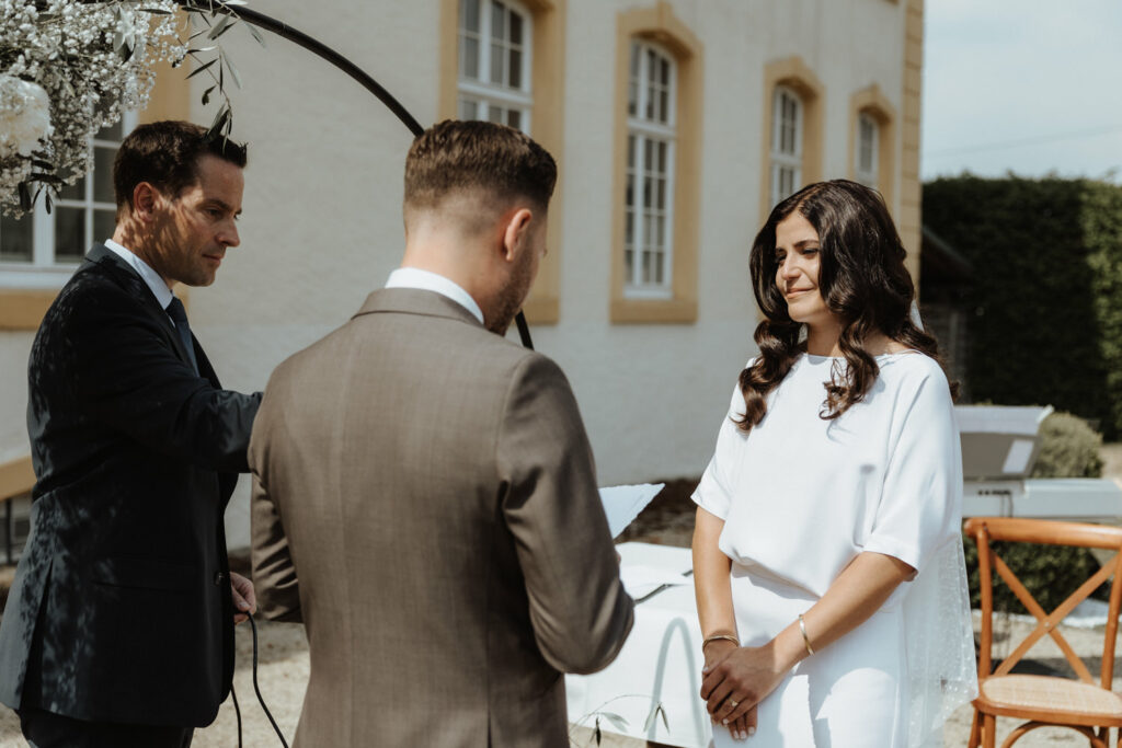 hochzeitsfotograf rheinland-pfalz - tina niederprüm Photography - Schloss Niederweis